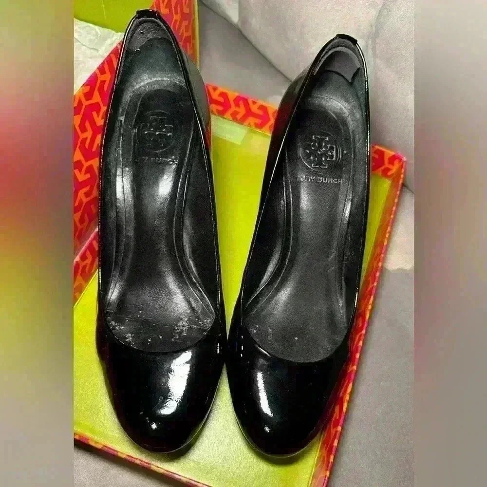 Tory Burch Pumps “Leah” Mid-Heel Women’s Size 8